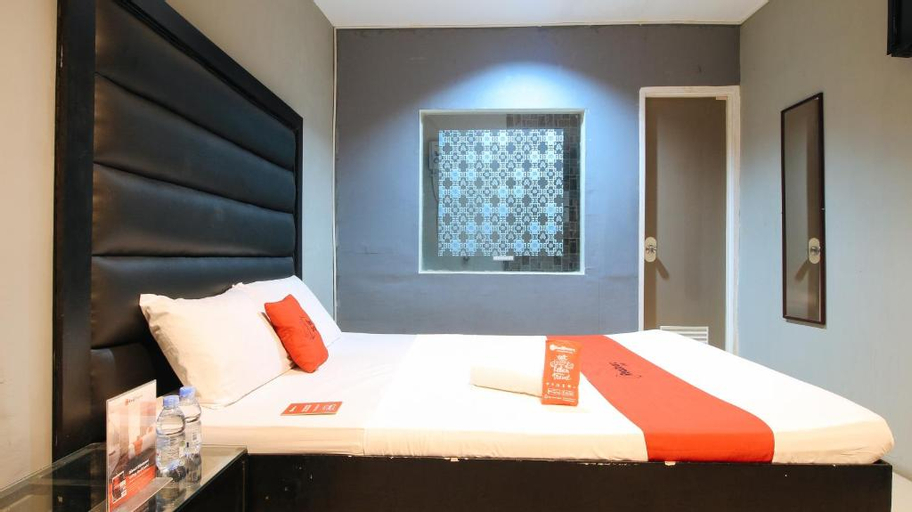 Bedroom 12