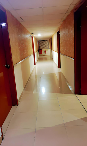 Others 4, Luxury One Hotel, Lahore