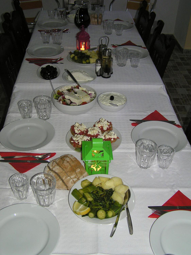 Food & Drinks