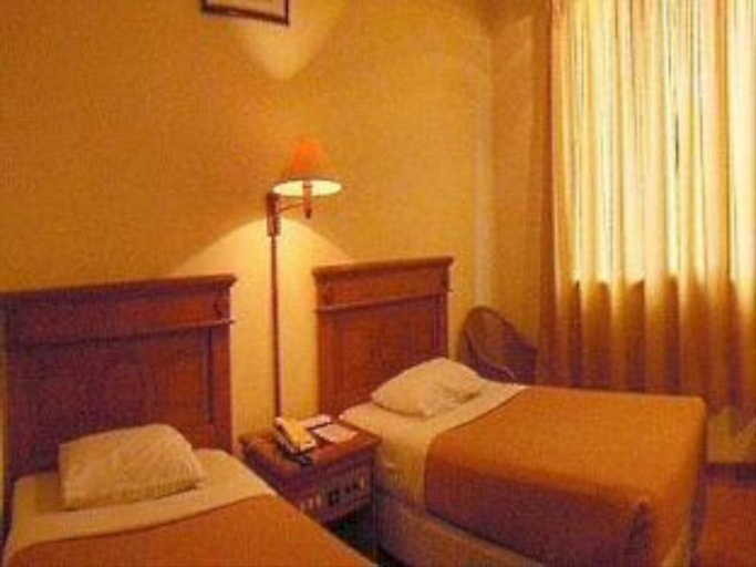Bedroom 5, Hotel Amans, Ambon