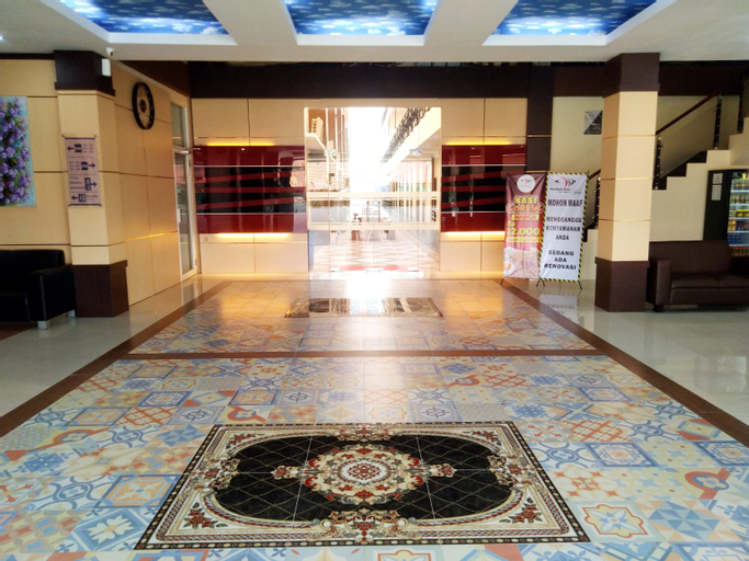 Public Area 8
