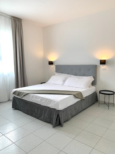 Bedroom 14