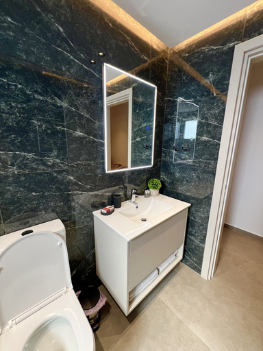 Bathroom 4, Living Boutique Apartments