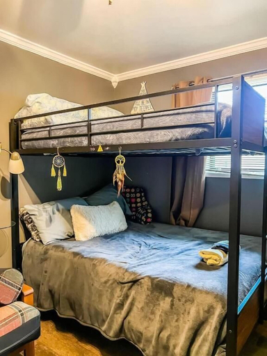 Bedroom 3, The Gleaming Gemstone on Gilmore, Madison