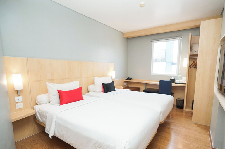 Bedroom 3, ibis Jakarta Senen, Central Jakarta