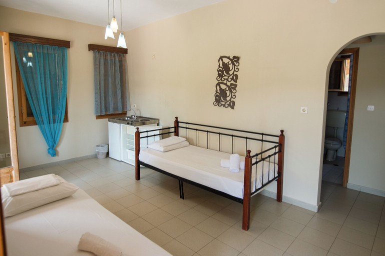 Bedroom 2, Thimeli, Peloponnese