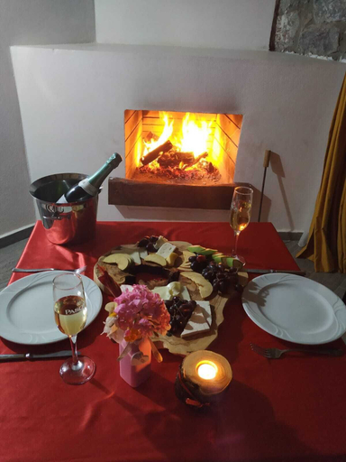 Food & Drinks 5, Ardic Agaci Holiday Village