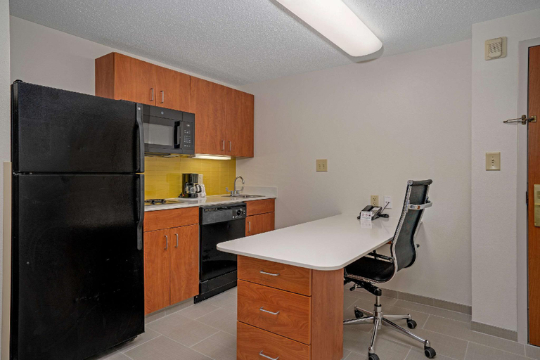 Dining Room 18