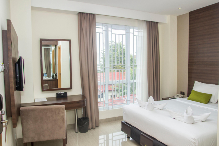 Bedroom 8