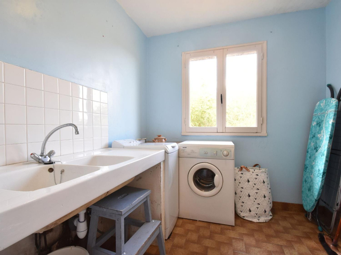 Comfortable holiday home with pool, Saône-et-Loire