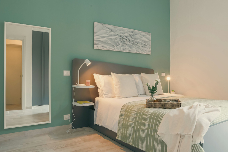Bedroom 2, Diana, Como