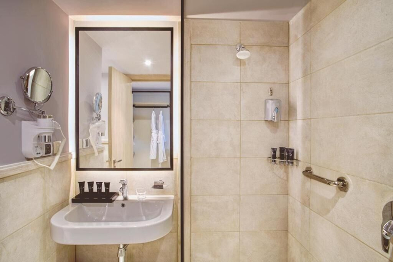 Bathroom 3, Marassi Boutique Hotel-Verdi, El Alamein