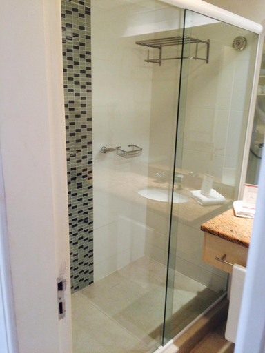 Bathroom, Studio em Jurere - Pe na Areia, Florianopolis