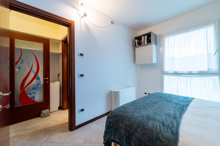 Bedroom 3, Morus Apartment by Wonderful Italy, Como