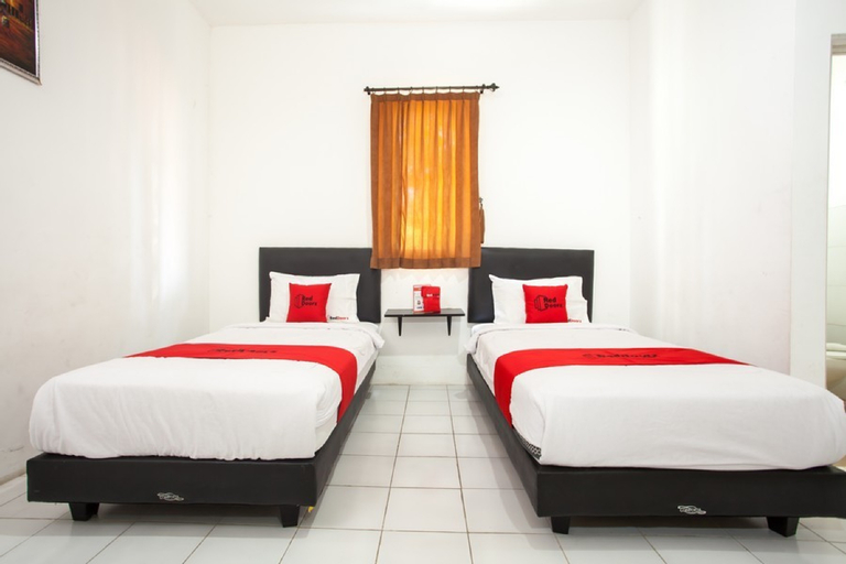Bedroom 30