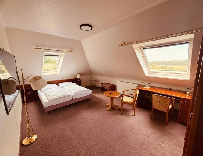 Bedroom 3, Hotel Thesdorfer Hof, Pinneberg