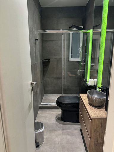Bathroom 4, Acropolis view, Attica
