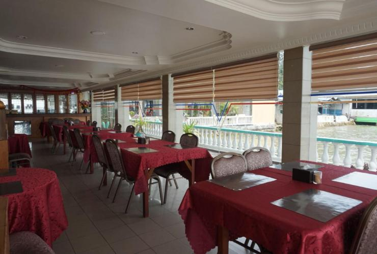 Food & Drinks 2, Holiday Karimun, Karimun