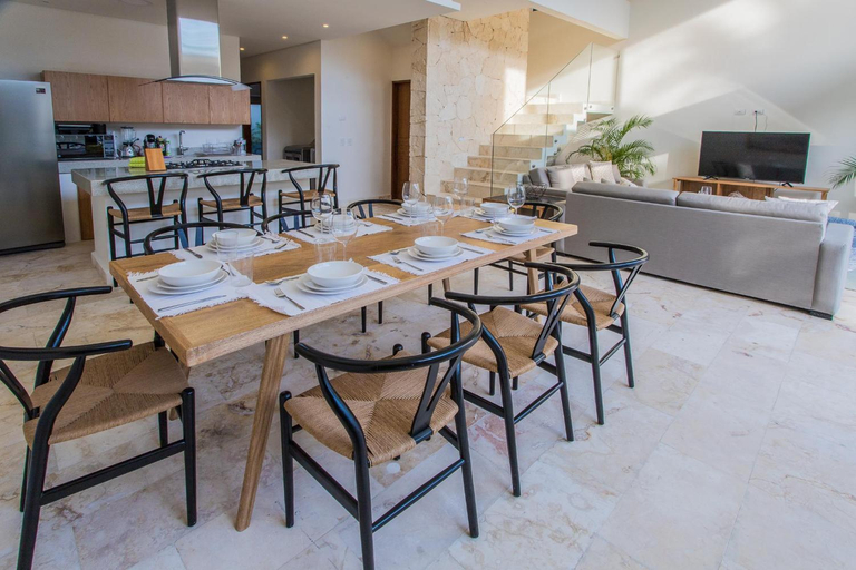 Others 1, Stunning 4BR Villa with Private Pool La Veleta Retreat, Cozumel