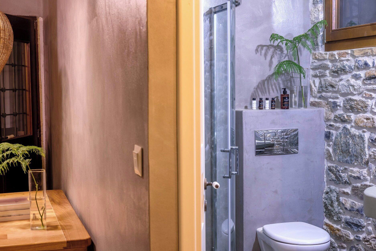 Bathroom 4, Adama Guesthouse, Thessaly