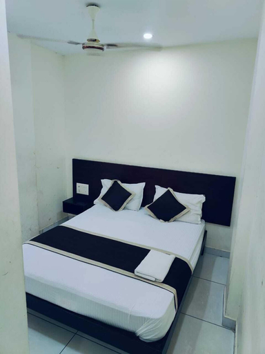 Bedroom 3, Grace Tourist Home, Ernakulam