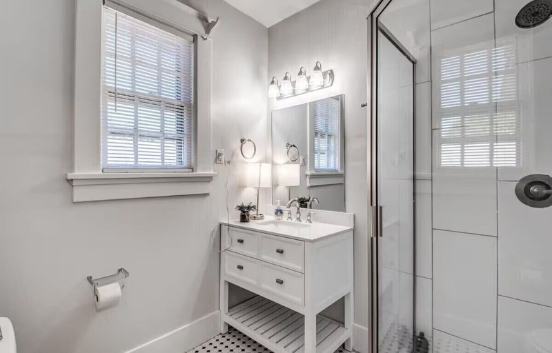 Bathroom, Cordova Colonial, Shelby