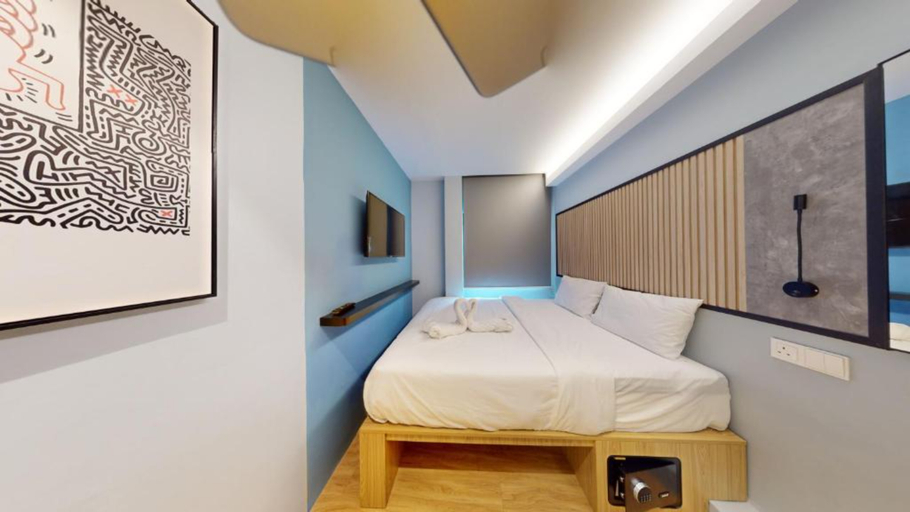 Blue Lagoon Hotel @ Sunway Metro - Tap to explore photos