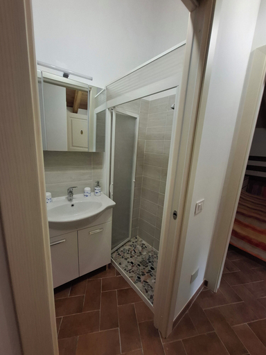 Bathroom 5, Il Castellaro ai Sassi, Modena