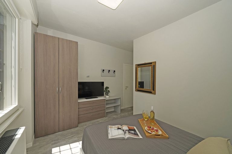 Bedroom 4, Villa Caterina 2 by Wonderful Italy, Brescia