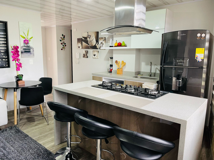 Food & Drinks, SUITES H&A 911, Santafé de Bogotá