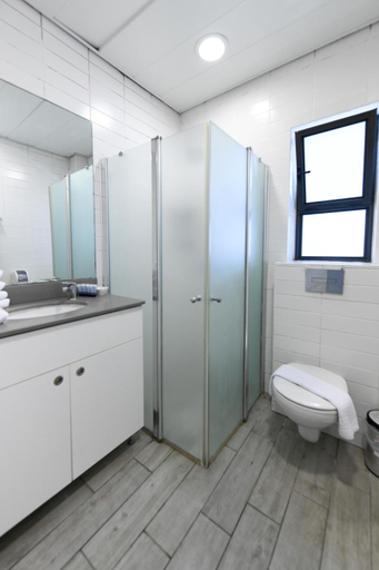 Bathroom, HI Tel Aviv - Bnei Dan Hostel