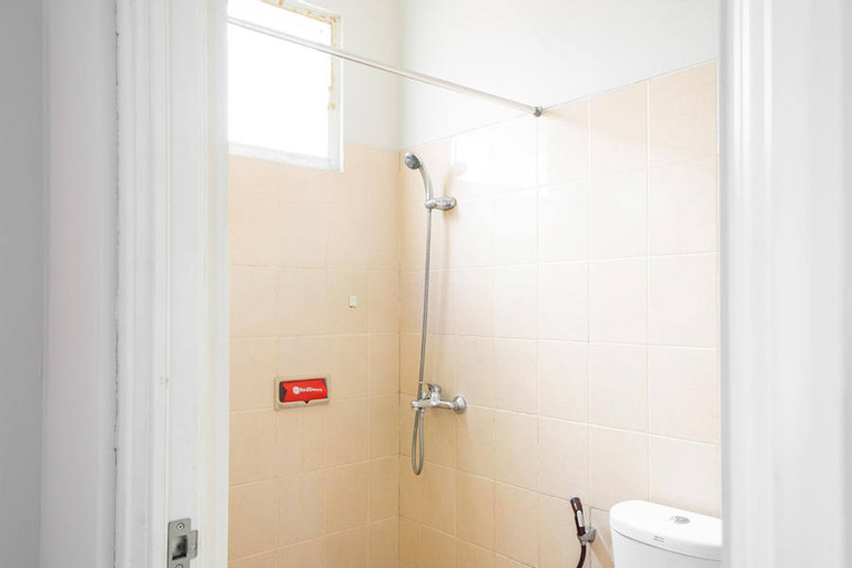 Bathroom 6