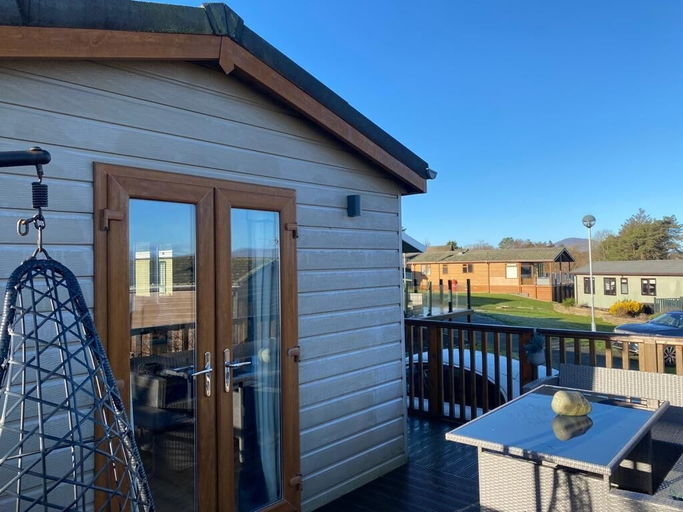 Others 3, Haven Holiday Park 42 Pine Lodge, Gwynedd
