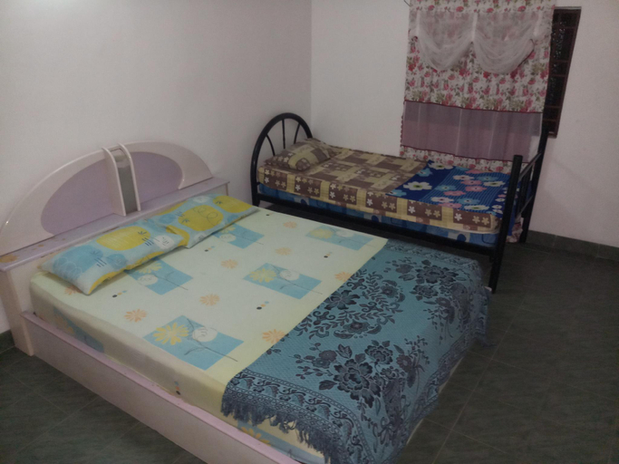 Bedroom 9