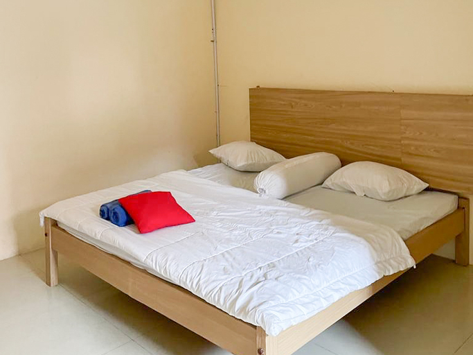 Bedroom 3, The Karo's Residence RedPartner, Medan