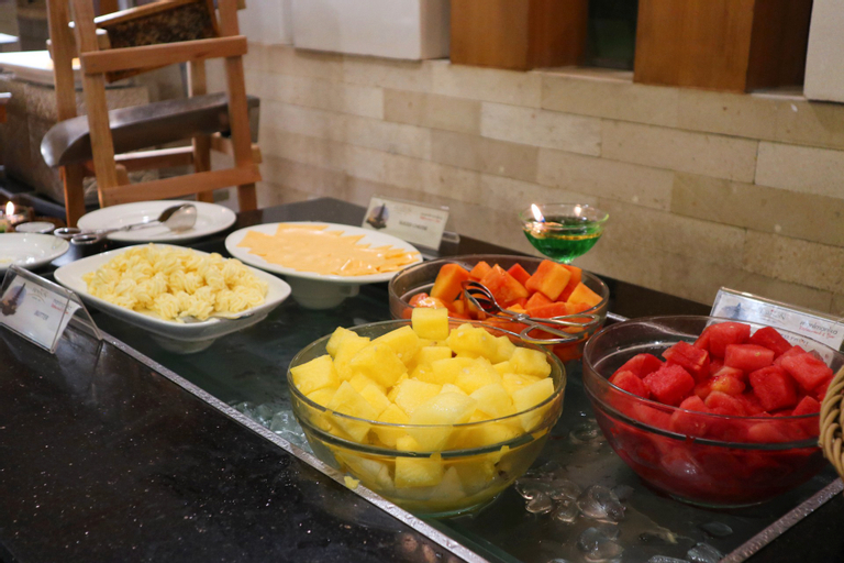 Food & Drinks 6