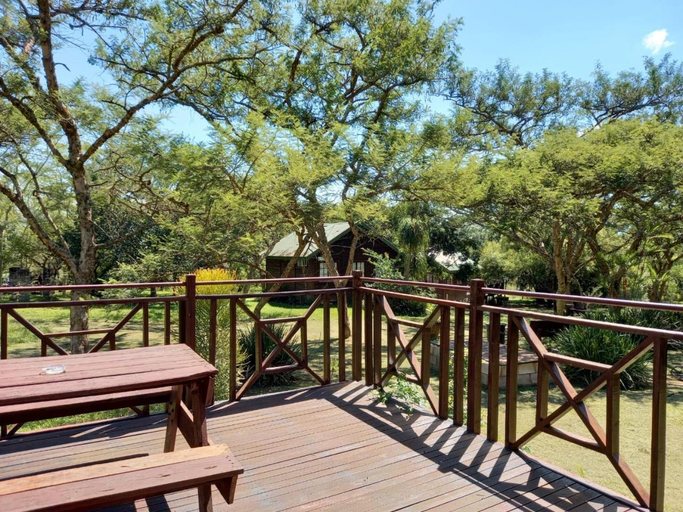 Others 3, Acacia Bush Lodge, Umgungundlovu