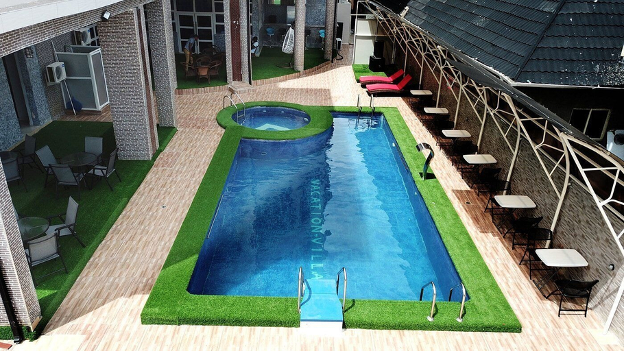 Sport & Beauty 4, Vacation Villa Hotel and Suites, Oshimili South
