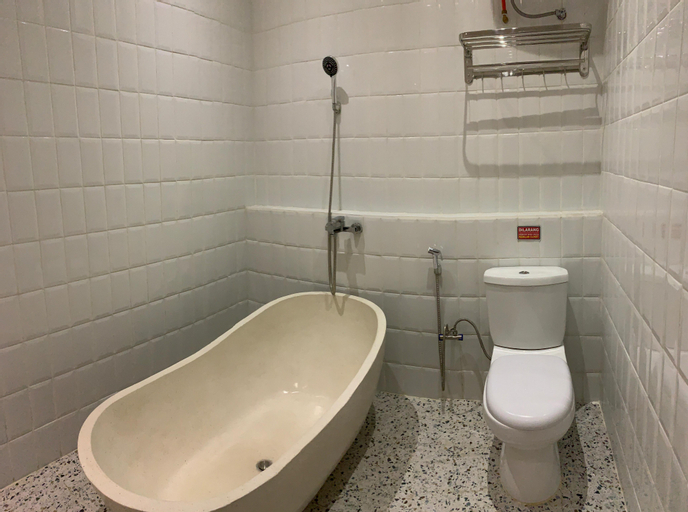 Bedroom 14