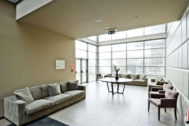 Public Area 4, Golden Tulip São João da Madeira , São João da Madeira