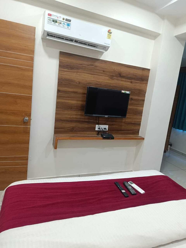 Bedroom 4, Hotel Rk arcade, Ahmadabad
