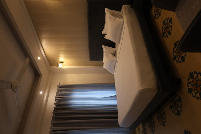 Others 5, Hotel Heritage, Delhi