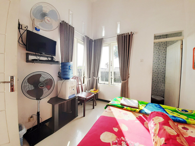 Bedroom 4, Villa Monesa Tretes (permanently closed), Pasuruan