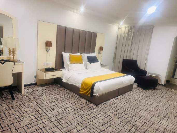 Bedroom 4, Cheerful Hotel Al Rass