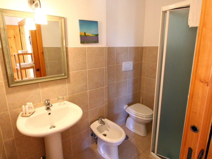 Bedroom 4, Amazing farm in Lazio w/ , Viterbo