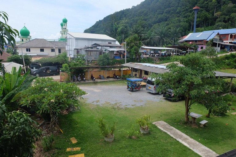 Others 3, Phumin Apartment, Ko Lanta