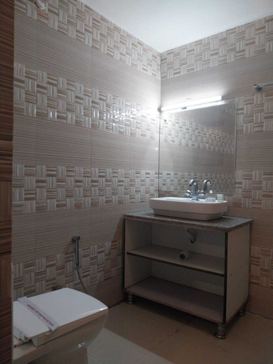 Bathroom 4, Hotel Mountview Sonamarg, Ganderbal