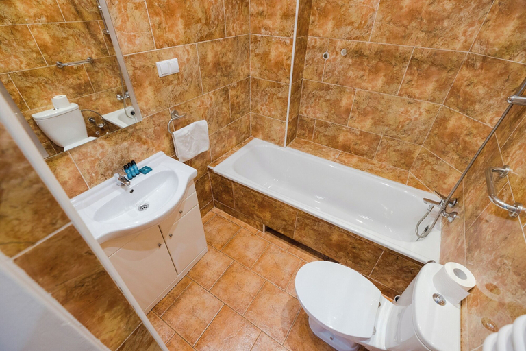 Bathroom 4, ShortStayPoland Sandomierska B157, Warsaw