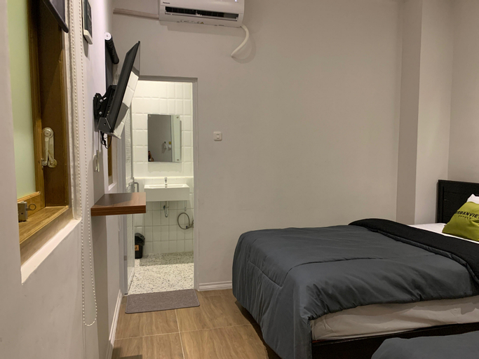 Bedroom 26