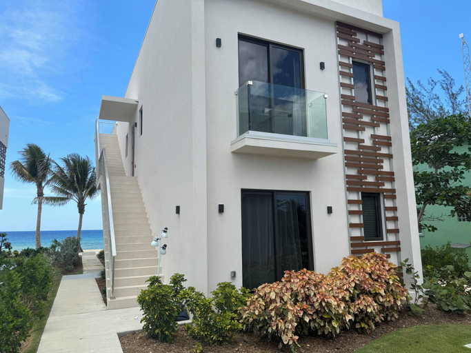 Exterior & Views 2, Silver Reef Residencies